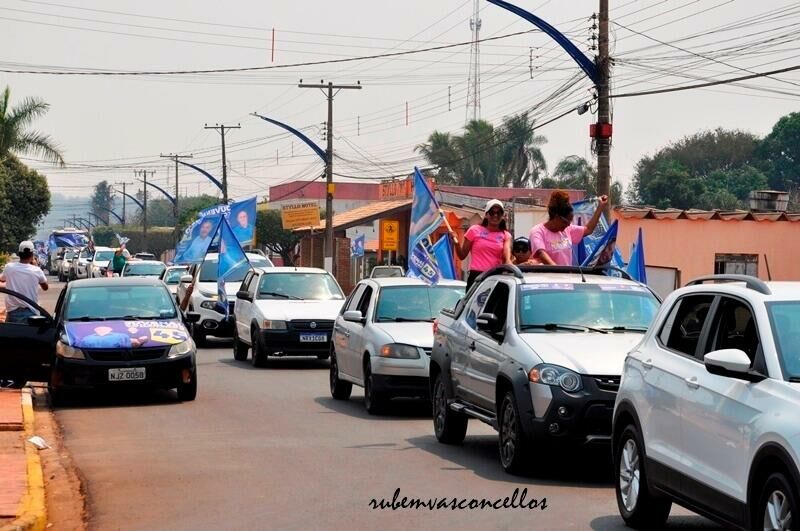 Imagem de compartilhamento para o artigo Centenas de pessoas aderem à Carreata do 45 e confirmam apoio a Juvenal Consolaro; hoje tem comício! da MS Todo dia